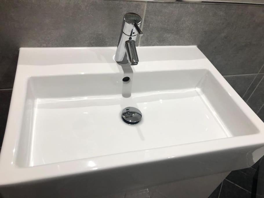 Stunning Apartment In Leeds- Financial District Leeds  Eksteriør bilde