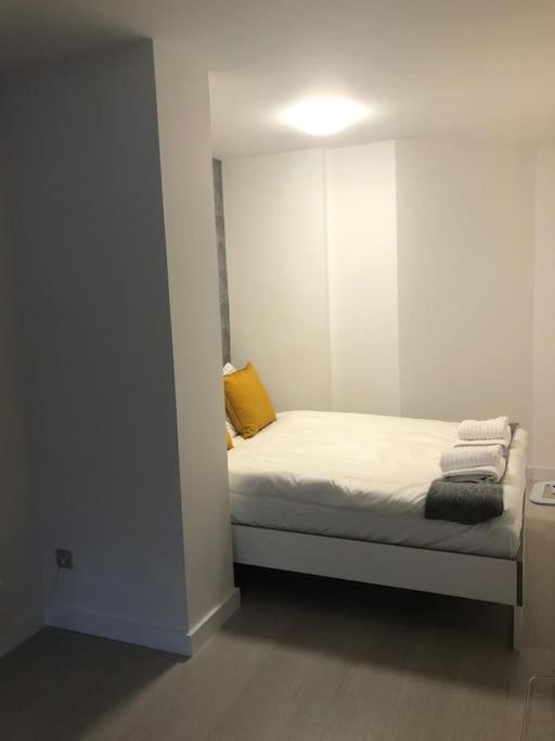 Stunning Apartment In Leeds- Financial District Leeds  Eksteriør bilde