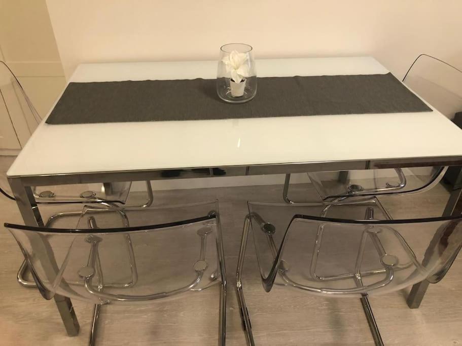 Stunning Apartment In Leeds- Financial District Leeds  Eksteriør bilde