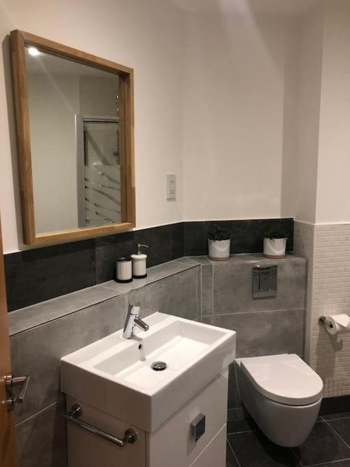 Stunning Apartment In Leeds- Financial District Leeds  Eksteriør bilde