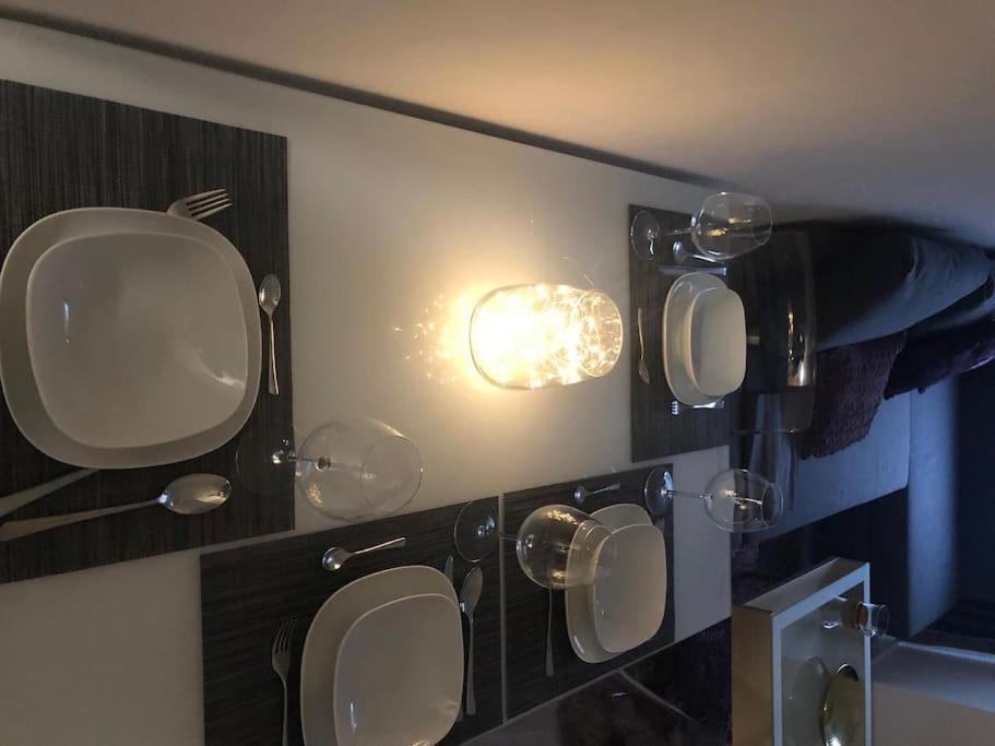 Stunning Apartment In Leeds- Financial District Leeds  Eksteriør bilde